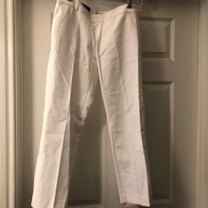Brand new, white cropped Banana Republic pant